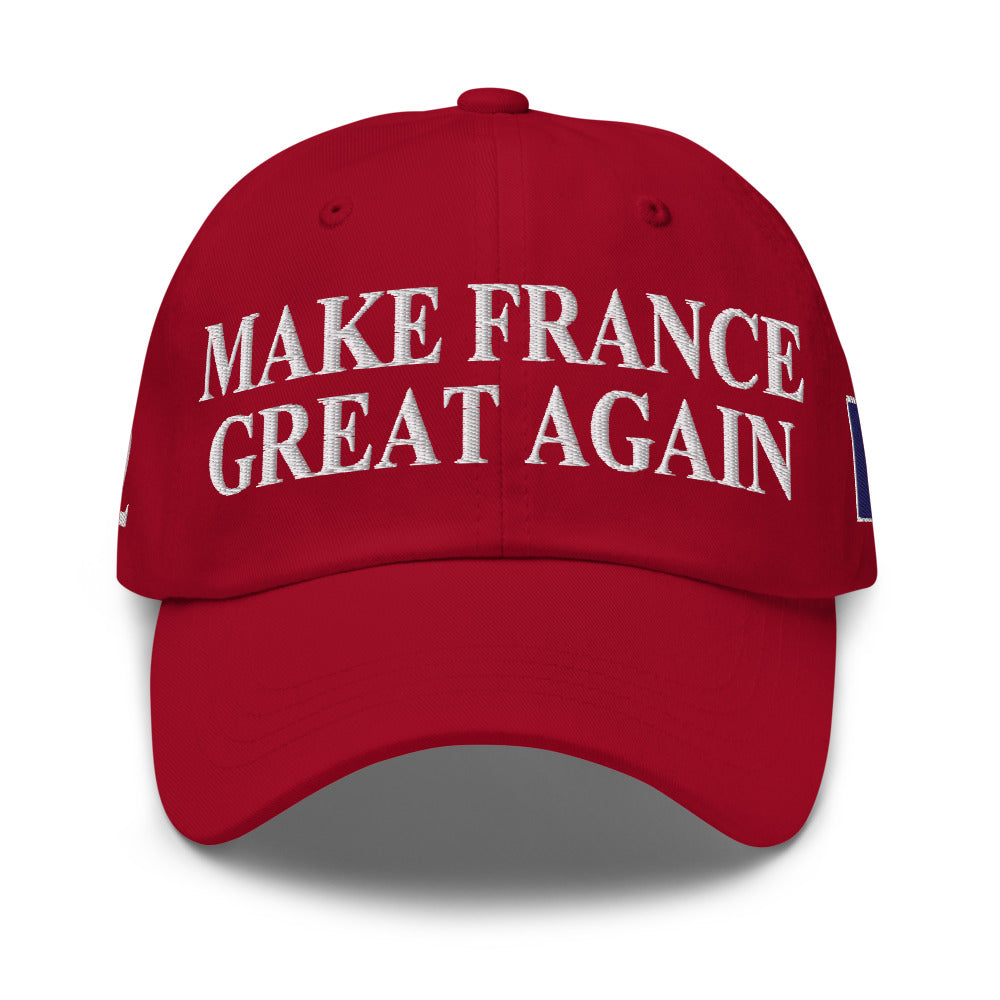 Casquette rouge, face